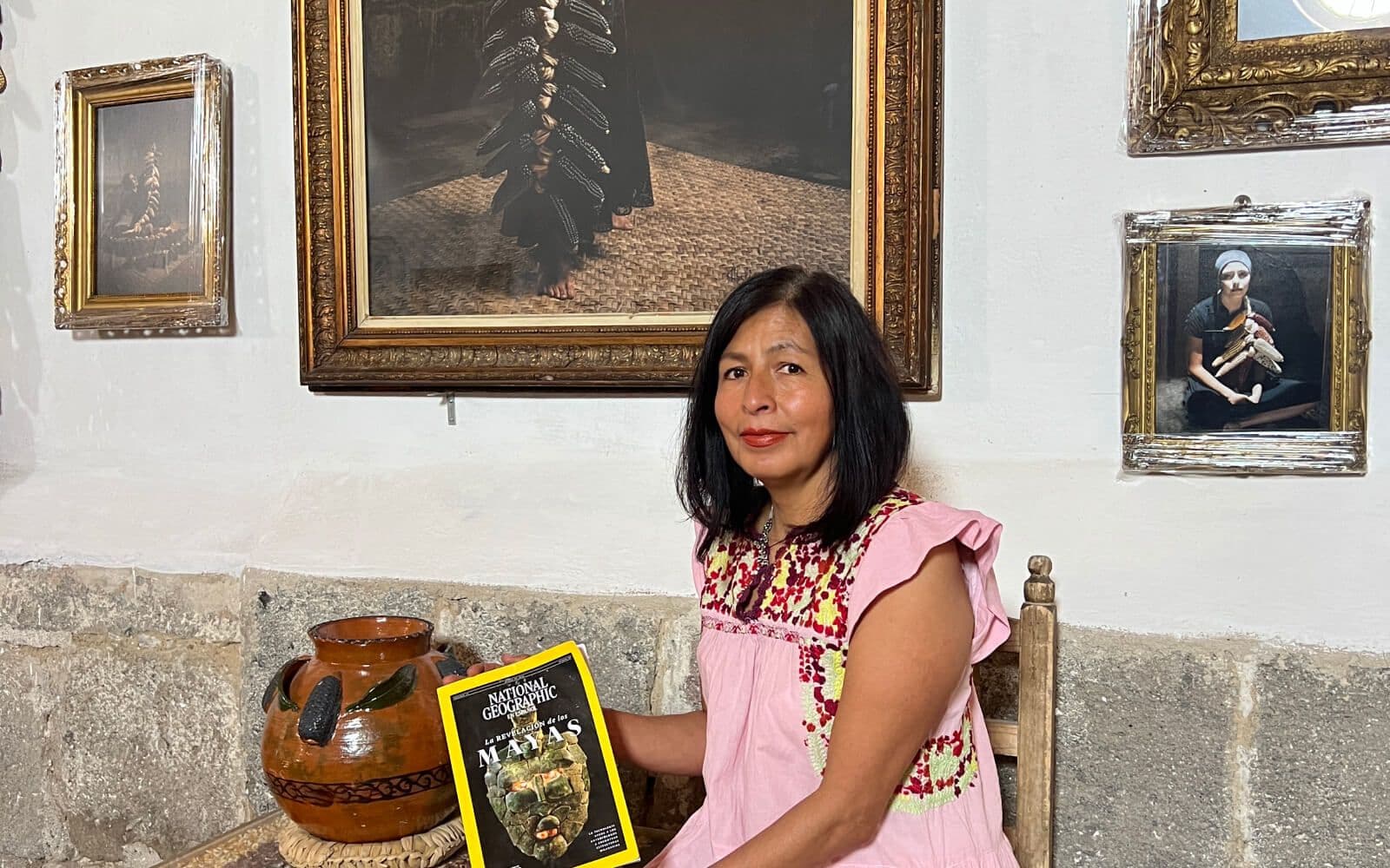 Malena Díaz en su galería de arte en Hacienda Santa Bárbara